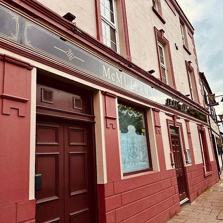 Central Bar Guesthouse Къшъндал Екстериор снимка