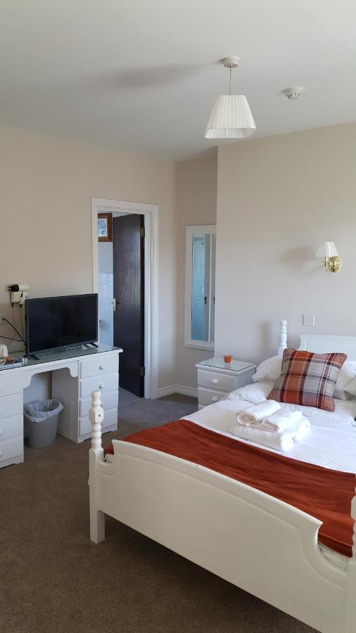Central Bar Guesthouse Къшъндал Екстериор снимка